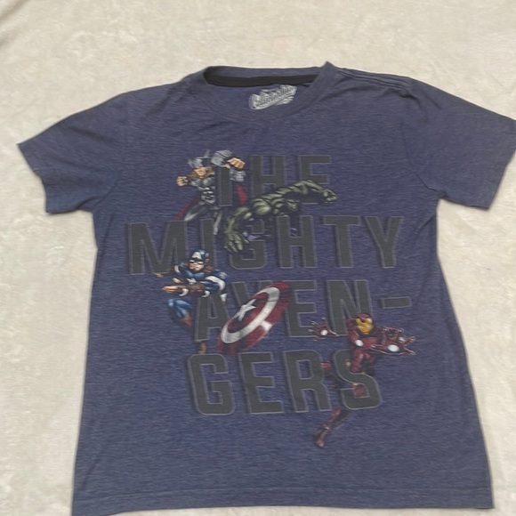 Boys Avengers T-shirt - Picture 1 of 3